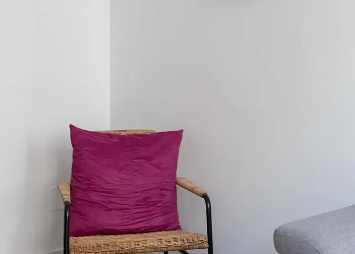 Bright & Stylish Flat In Trendy Grcia Barcellona