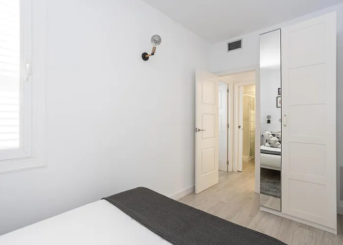 Bright & Stylish Flat In Trendy Grcia Appartamento Barcellona